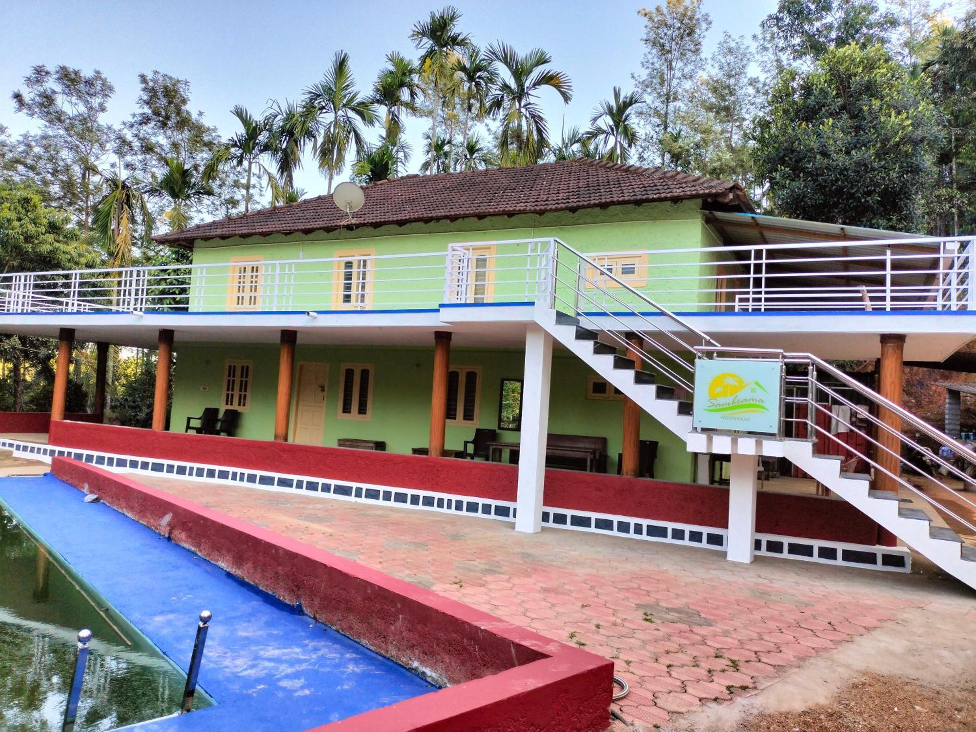 Sambrama Wood House Villa Madikeri Exteriör bild