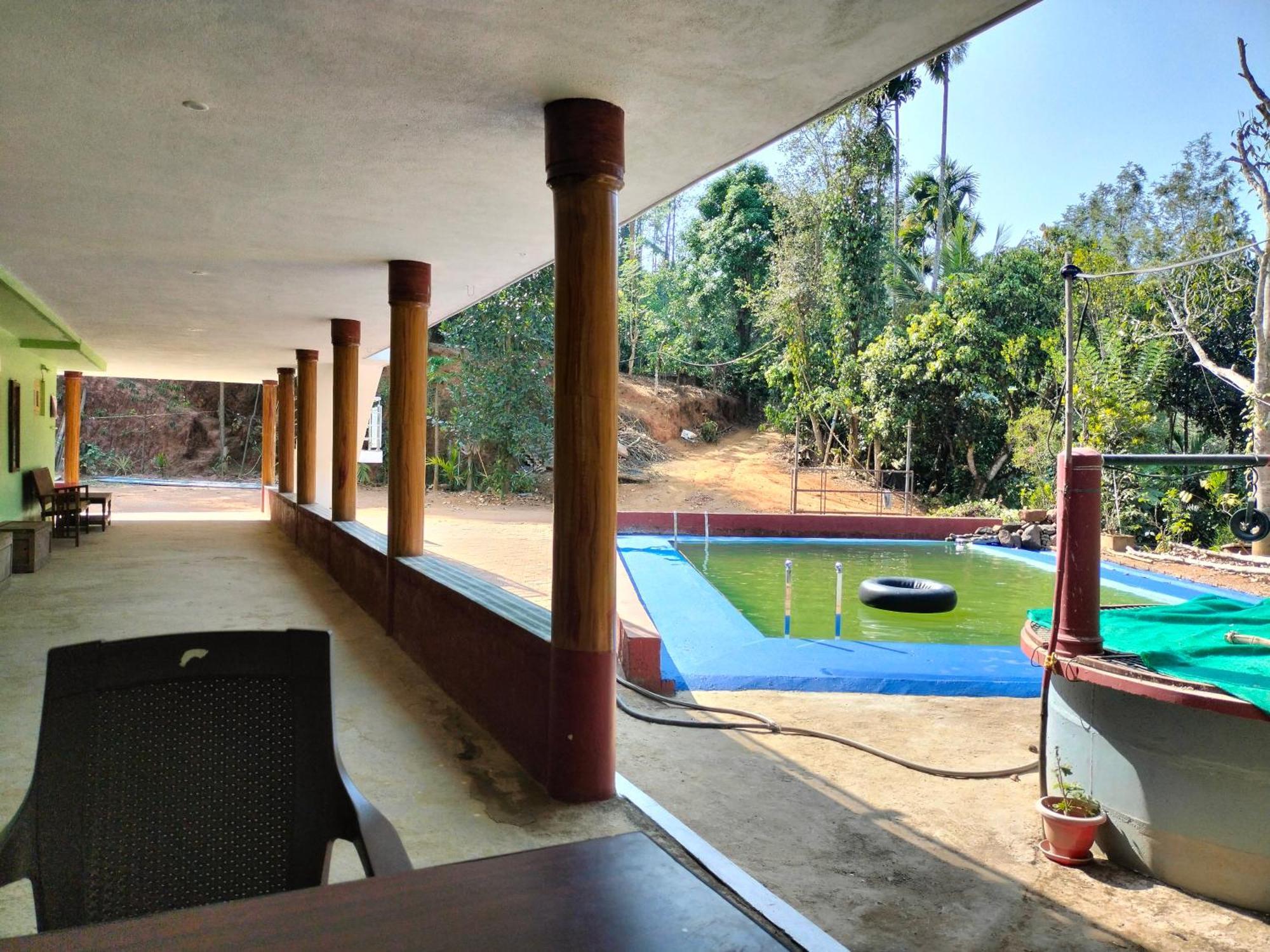 Sambrama Wood House Villa Madikeri Exteriör bild