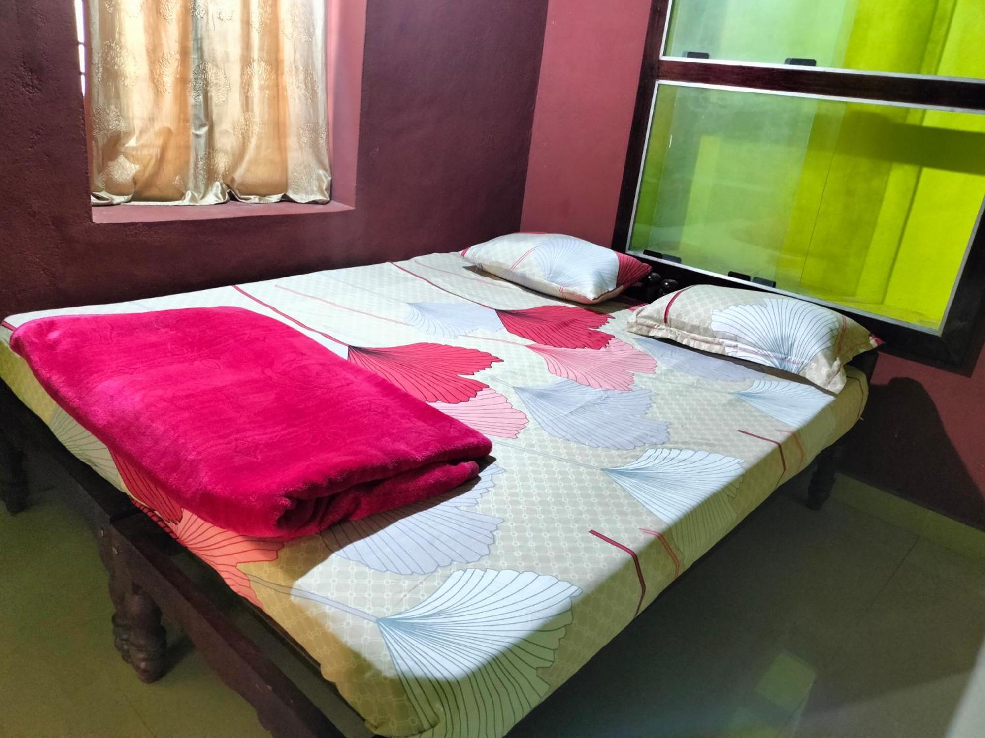Sambrama Wood House Villa Madikeri Exteriör bild