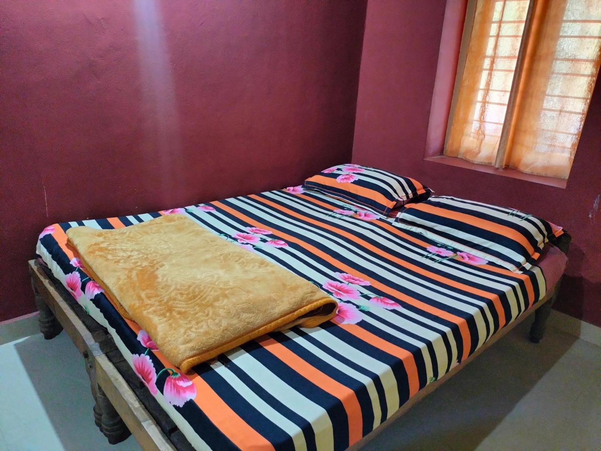 Sambrama Wood House Villa Madikeri Exteriör bild